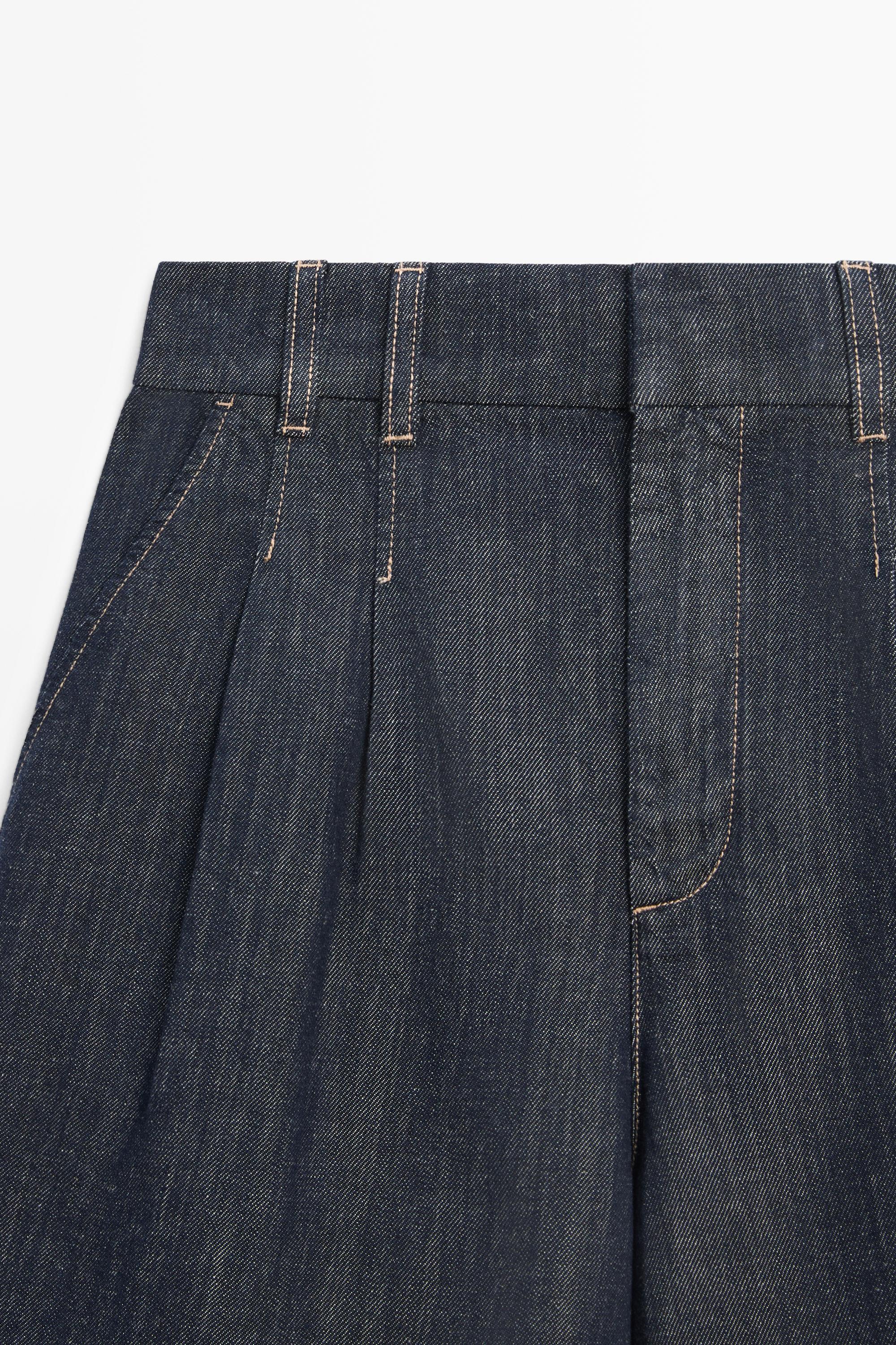 Cotton denim Bermuda shorts with topstitching